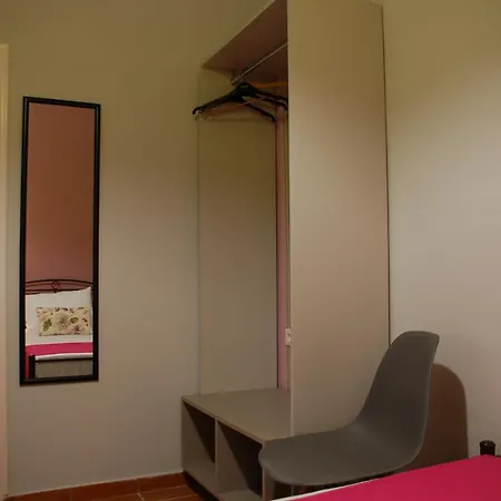Appartement Domenica Apts Ii *